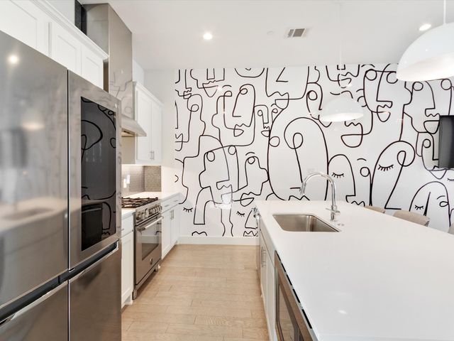 5605 Bryan Parkway 104, Dallas, TX 75206