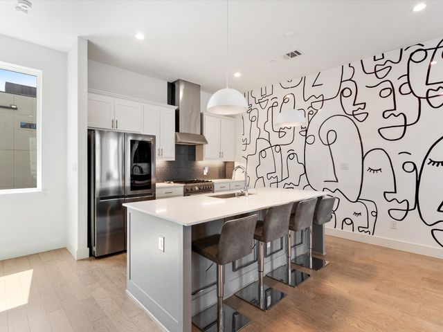 5605 Bryan Parkway 104, Dallas, TX 75206