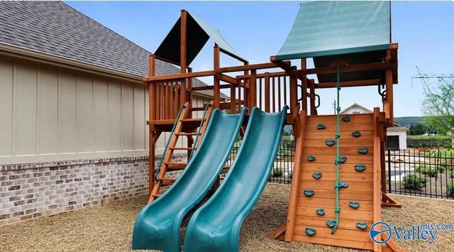 105 Fellington Court, New Market, AL 35761