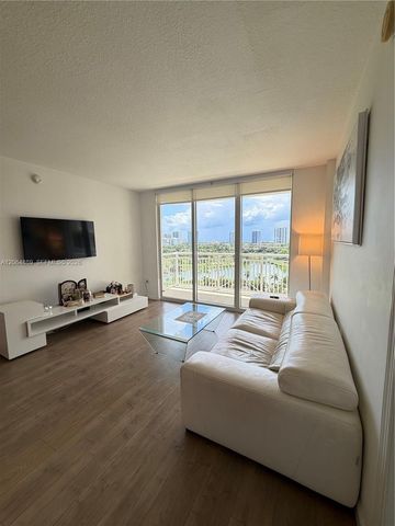 19501 W Country Club Dr 1215, Aventura, FL 33180