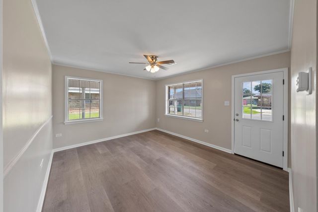 1136 East Camellia Drive, Thibodaux, LA 70301