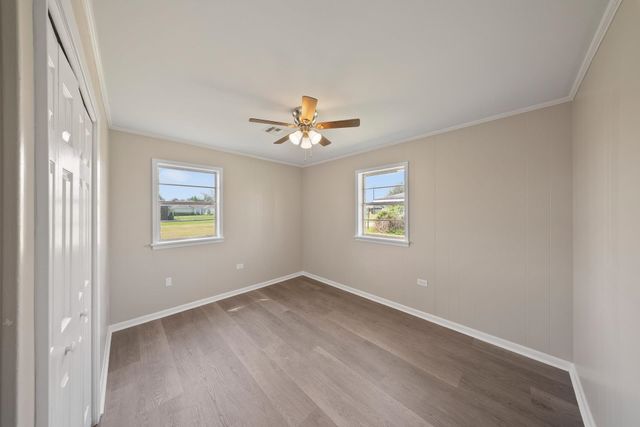 1136 East Camellia Drive, Thibodaux, LA 70301