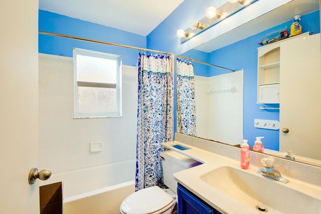 35 CEDAR Circle, Boynton Beach, FL 33436