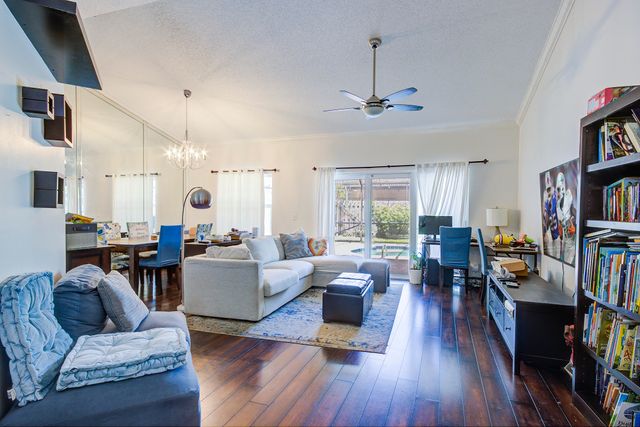 35 CEDAR Circle, Boynton Beach, FL 33436