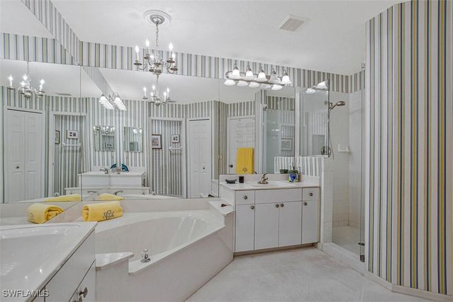 8496 Southbridge DR 3, Estero, FL 33967