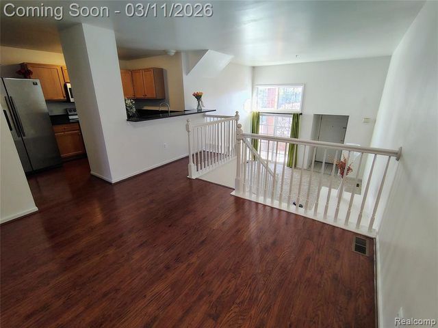 2875 Barclay Way, Ann Arbor, MI 48105