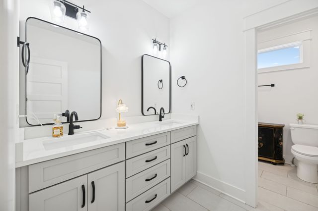 71 Fanning Bend Dr, Winchester, TN 37398