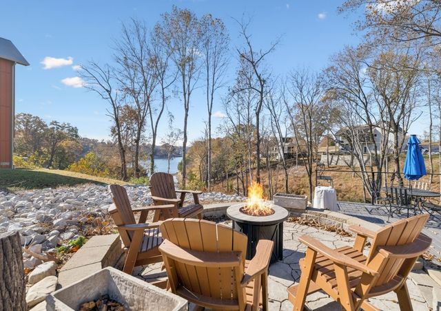 71 Fanning Bend Dr, Winchester, TN 37398