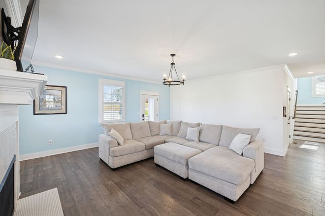 71 Fanning Bend Dr, Winchester, TN 37398