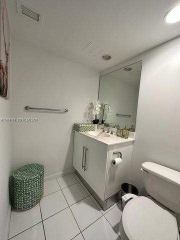 3000 S Ocean Drive 414, Hollywood, FL 33019
