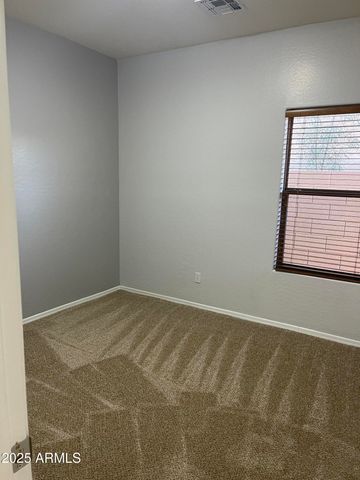 4 W Saddle Way, San Tan Valley, AZ 85143