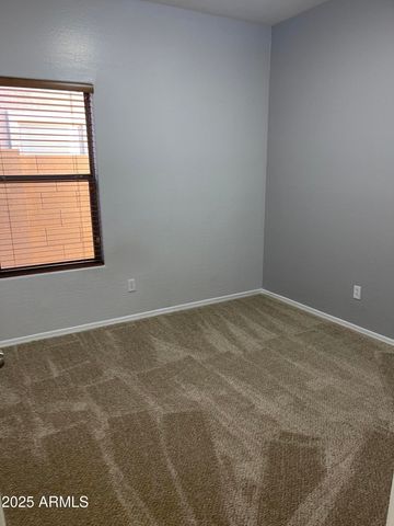 4 W Saddle Way, San Tan Valley, AZ 85143