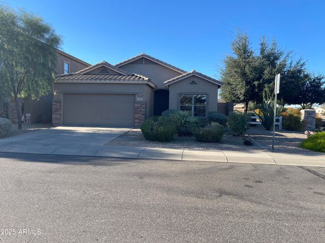 4 W Saddle Way, San Tan Valley, AZ 85143