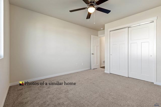 325 N VALLEY DR, Rapid City, SD 57701