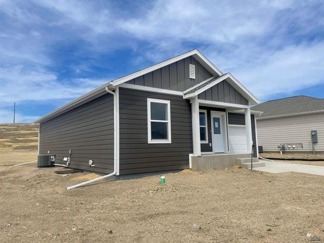 325 N VALLEY DR, Rapid City, SD 57701