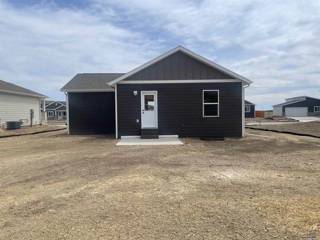 325 N VALLEY DR, Rapid City, SD 57701
