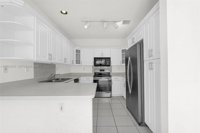 1675 Yellowheart Way, Hollywood, FL 33019
