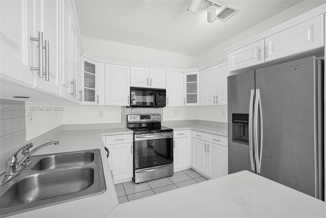 1675 Yellowheart Way, Hollywood, FL 33019