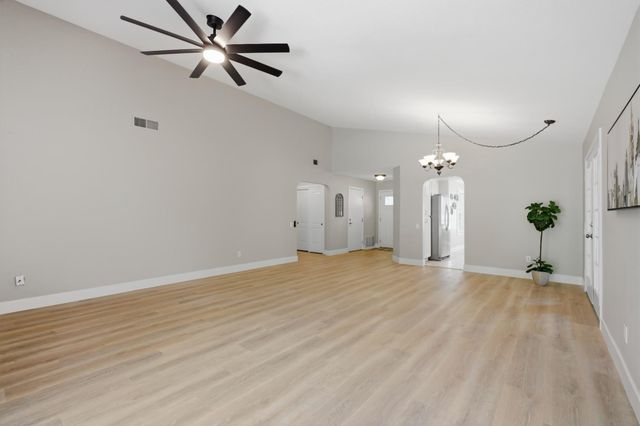 1715 Rockybend Dr, Sacramento, CA 95833