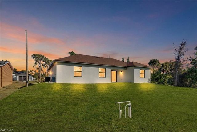 2909 9th Street, Lehigh Acres, FL 33971