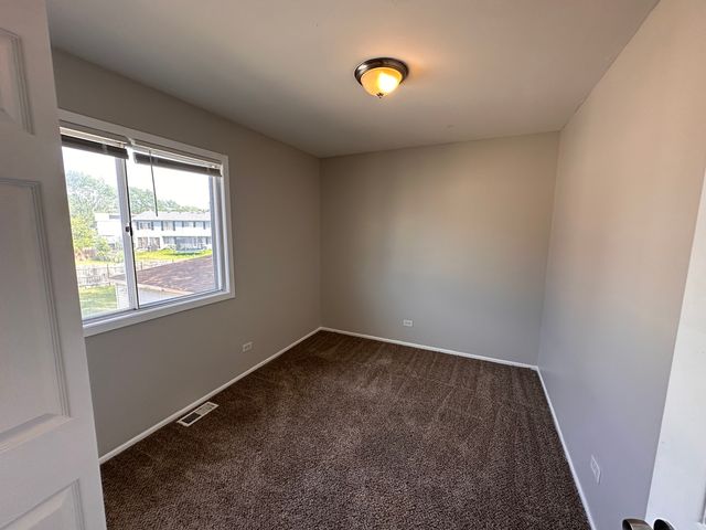 5911 Timberlane Road, Matteson, IL 60443