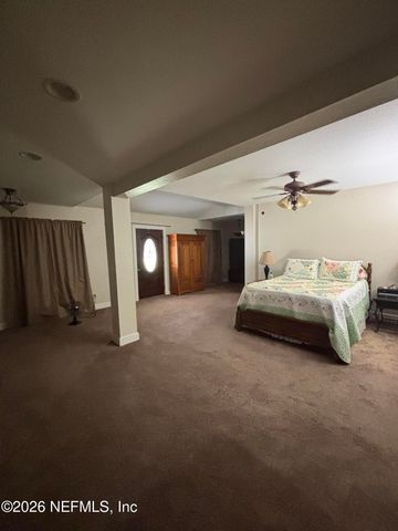 177 CENTRAL Avenue, San Mateo, FL 32187