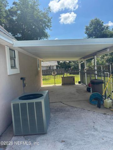 177 CENTRAL Avenue, San Mateo, FL 32187
