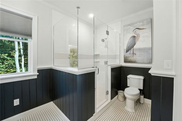 25 Rock Way, East Greenwich, RI 02818