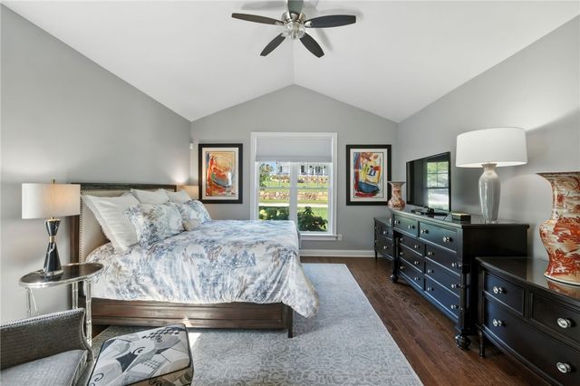 25 Rock Way, East Greenwich, RI 02818