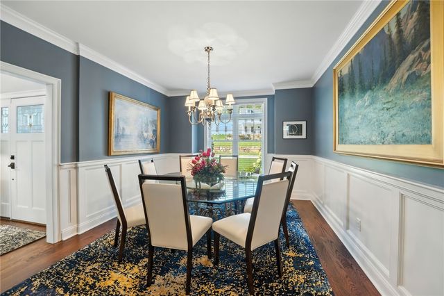 25 Rock Way, East Greenwich, RI 02818