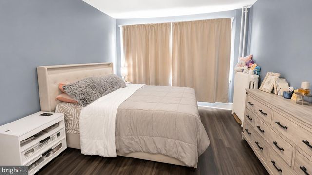 222 S 2ND ST, Coaldale, PA 18218
