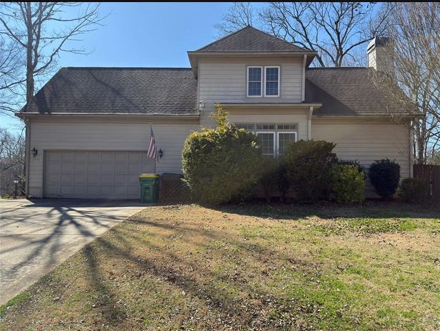 1554 Laurel Ridge Drive, Lawrenceville, GA 30043