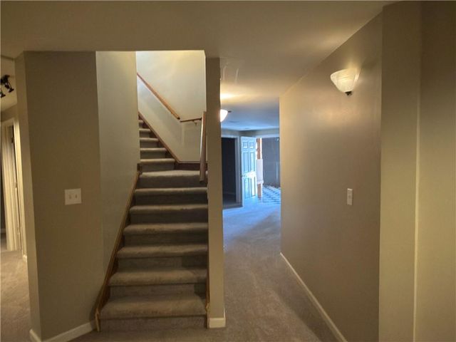 1554 Laurel Ridge Drive, Lawrenceville, GA 30043