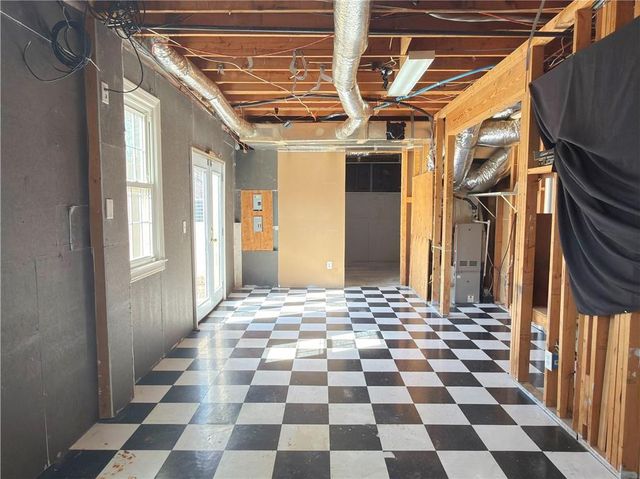 1554 Laurel Ridge Drive, Lawrenceville, GA 30043