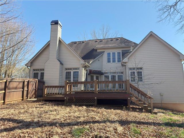 1554 Laurel Ridge Drive, Lawrenceville, GA 30043