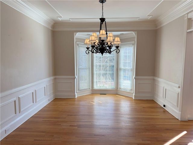 1554 Laurel Ridge Drive, Lawrenceville, GA 30043