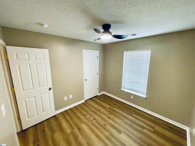 101 Kingston Court, Greer, SC 29651
