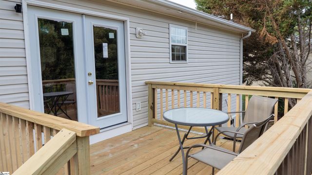 101 Kingston Court, Greer, SC 29651