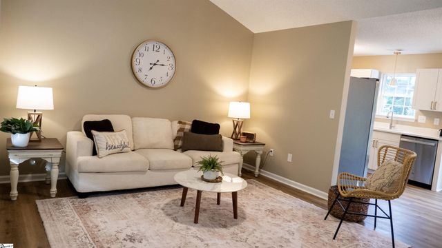 101 Kingston Court, Greer, SC 29651