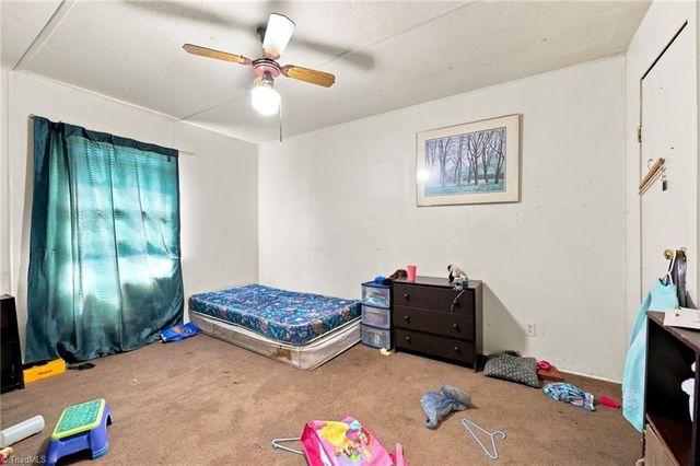 7166 Wright Road, Thomasville, NC 27360