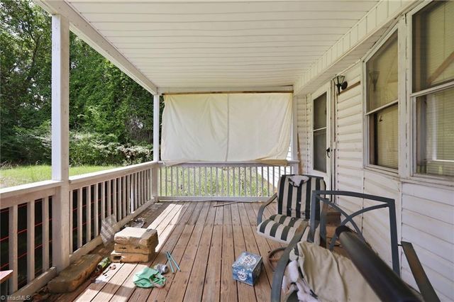 7166 Wright Road, Thomasville, NC 27360
