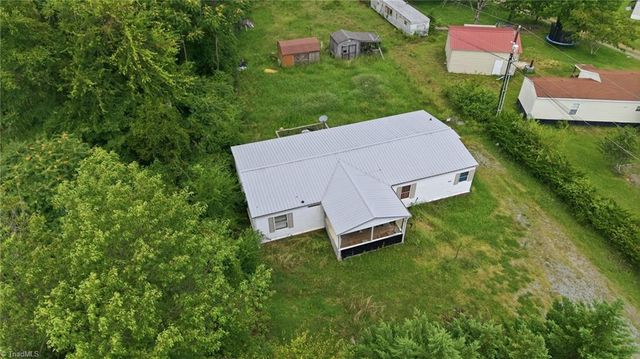 7166 Wright Road, Thomasville, NC 27360