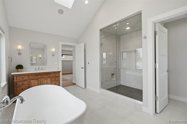 8030 Flagstaff Street, Commerce Twp, MI 48382