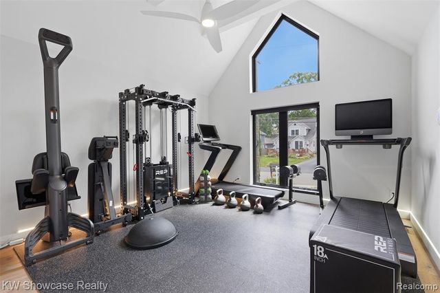 8030 Flagstaff Street, Commerce Twp, MI 48382