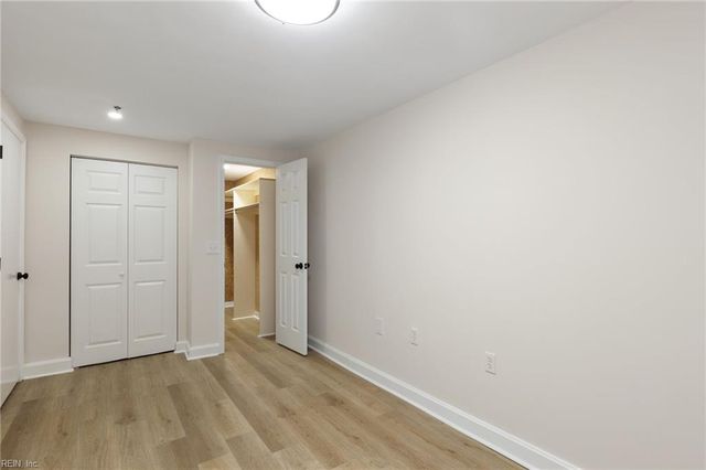 3556 Shore Dr Apt 1001, Virginia Beach, VA 23455