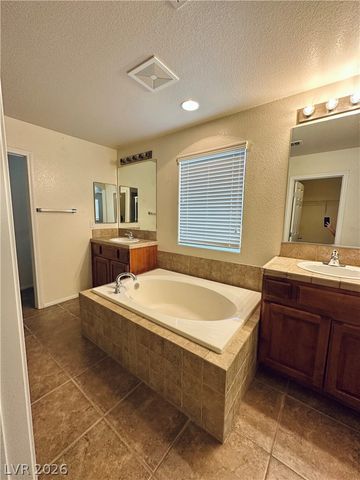 5018 LIME KILN Avenue 0, Las Vegas, NV 89139