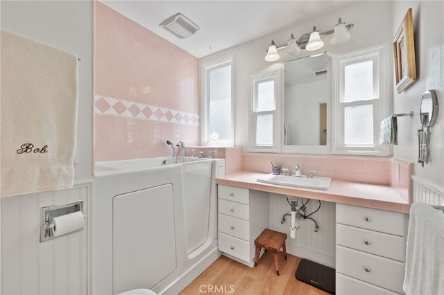 4525 Van Noord, Studio City, CA 91604
