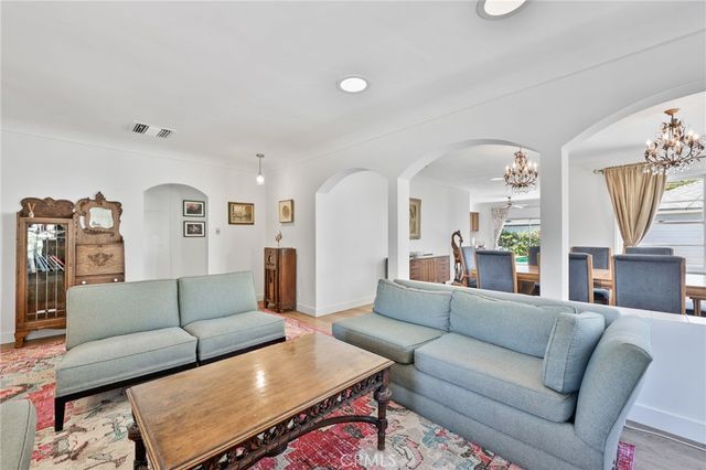 4525 Van Noord, Studio City, CA 91604