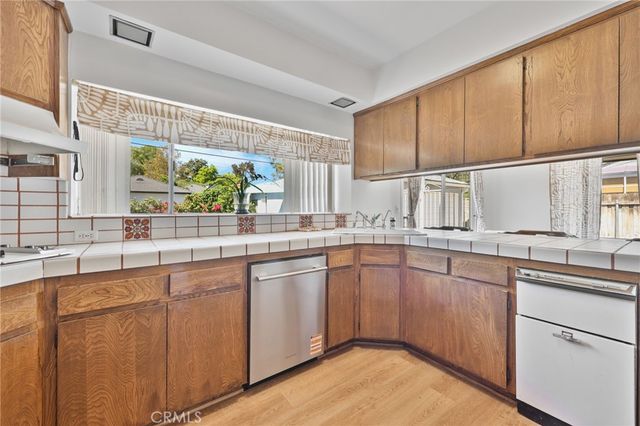 4525 Van Noord, Studio City, CA 91604