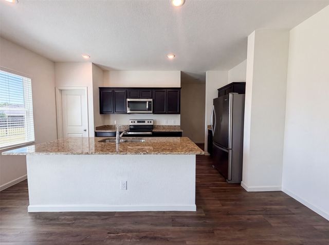 1918 Wolf Run, Anna, TX 75409